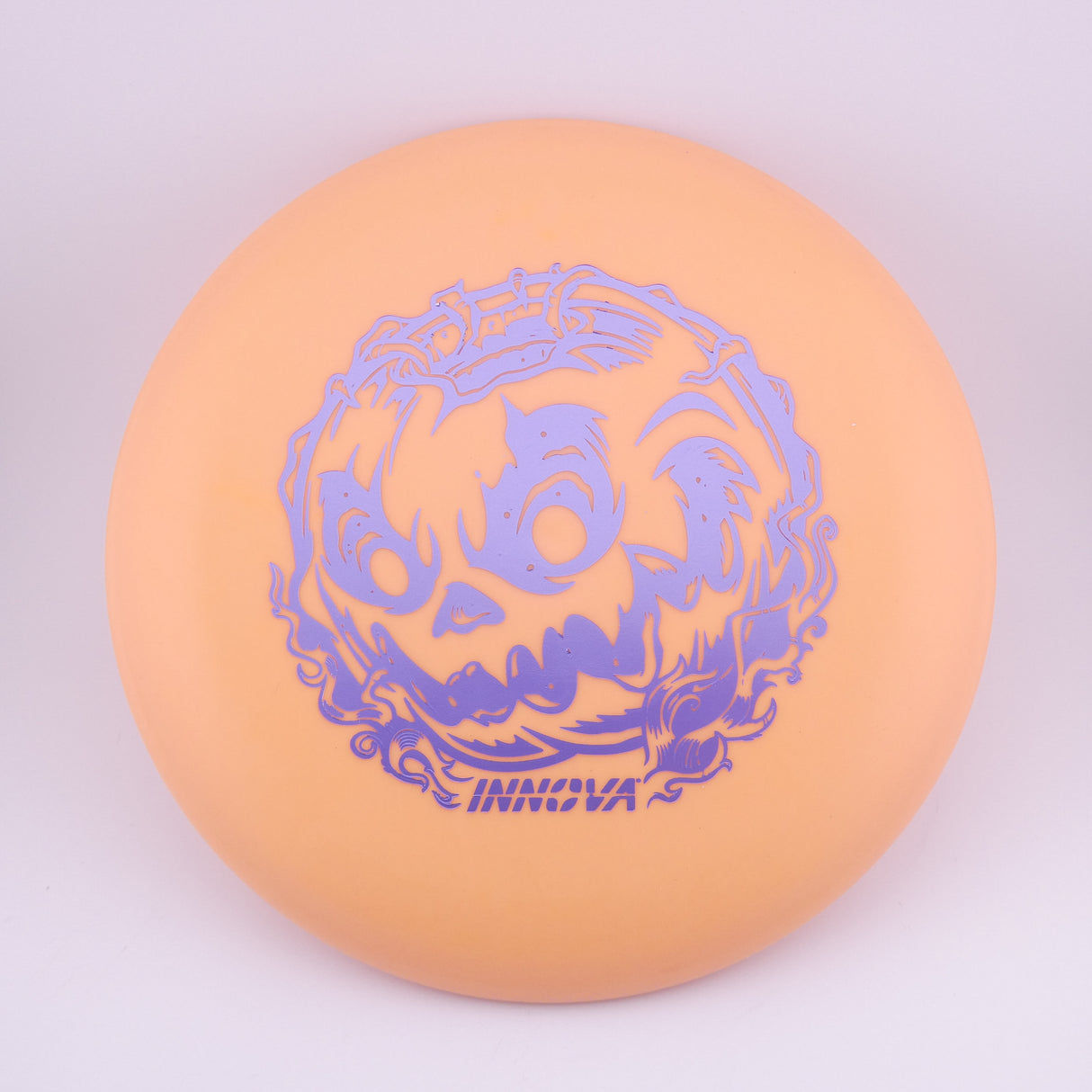 Innova Classic Glow Aviar - Halloween Pumpkin Edition 173-175g putt & approach disc disc golf disc