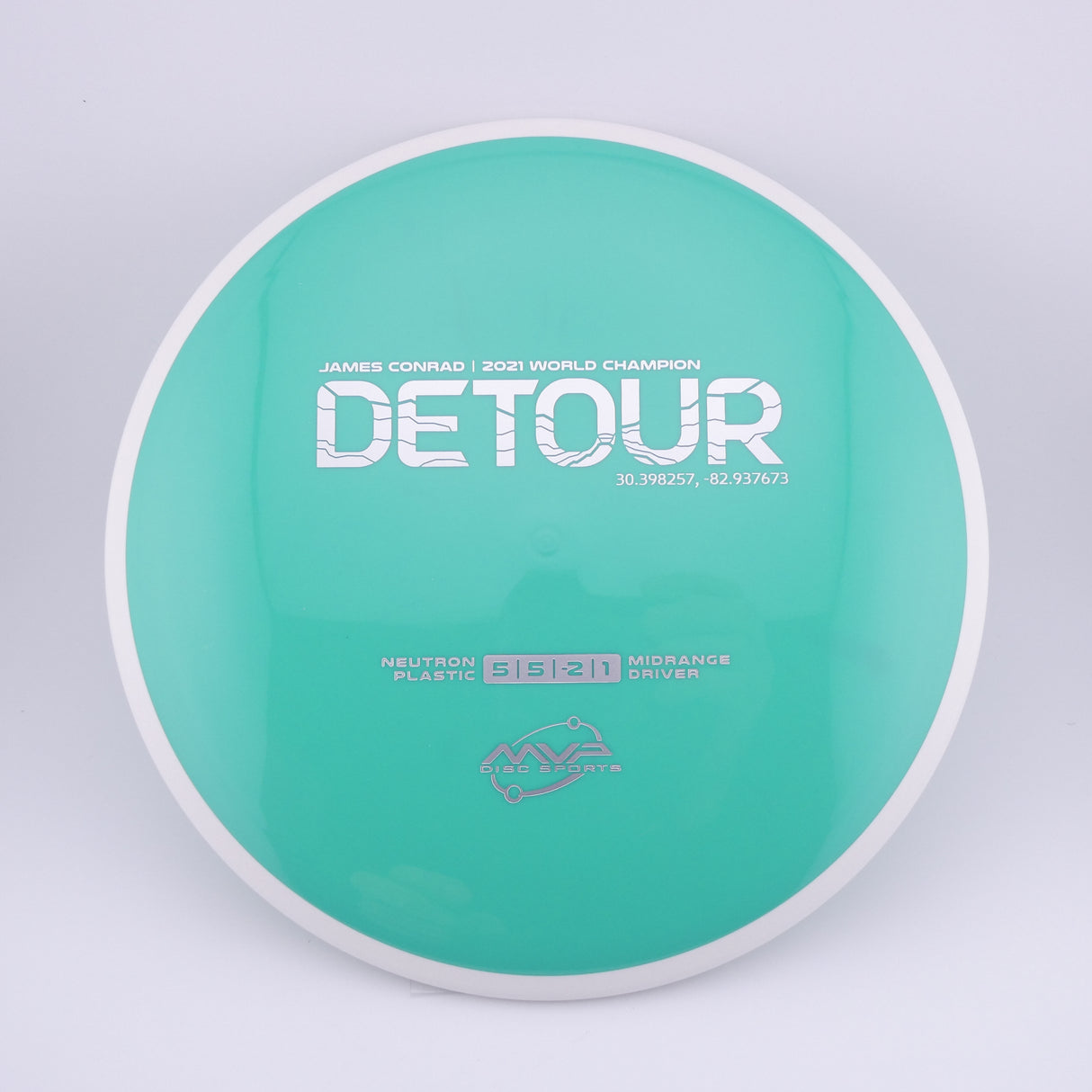 MVP Neutron Detour 170-175g stable midrange disc golf disc